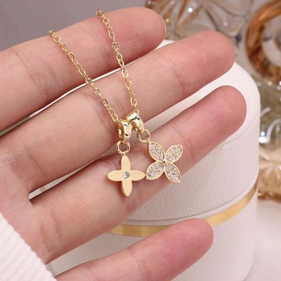 Designer Flower Blossom Double Charm LV Pendant Necklace - Picture 3 of 6